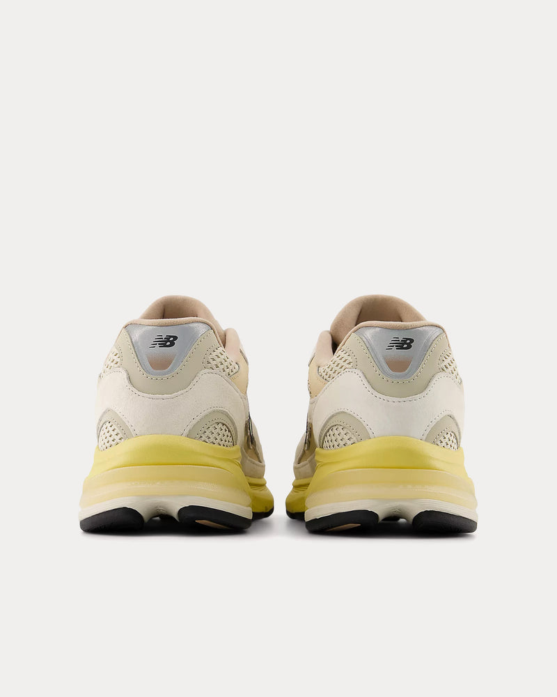 New Balance 2010 Linen / Desert Clay Low Top Sneakers - 4