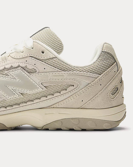 New Balance 204L Sea Salt / Linen Low Top Sneakers - 5