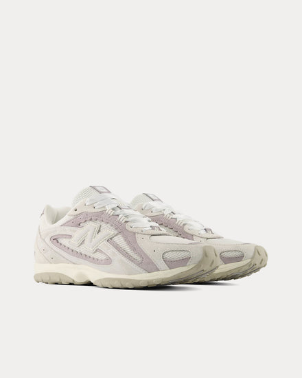 New Balance 204L Reflection / Truffle Salt Low Top Sneakers - 3