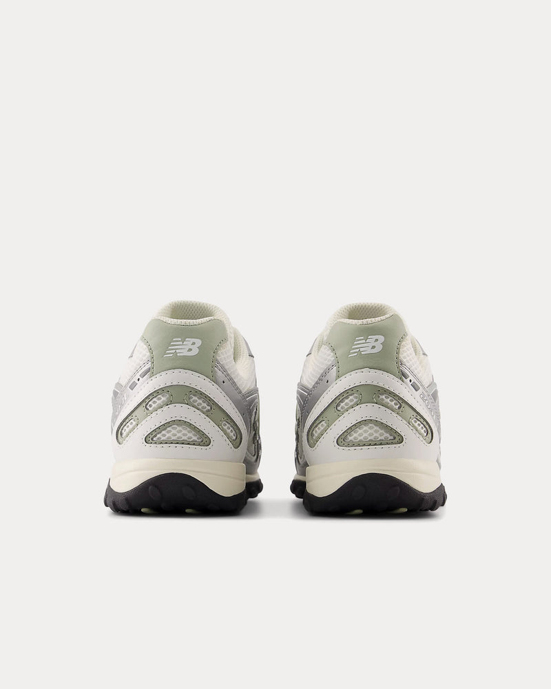 New Balance 204L Silver Metallic / Garter Snake Low Top Sneakers - 4