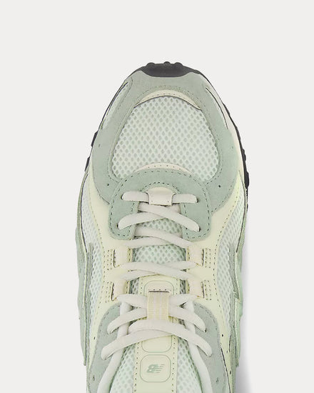 New Balance 204L Silver Moss / Mint Water Low Top Sneakers - 6