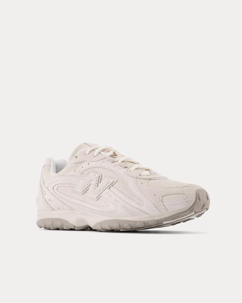 New Balance 204L Timberwolf / Linen Low Top Sneakers - 3
