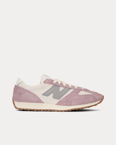 New Balance 471 Linen / Ice Wine / Raincloud Low Top Sneakers