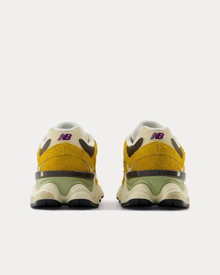 New Balance Unisex 9060 Butterscotch / Dark Mushroom