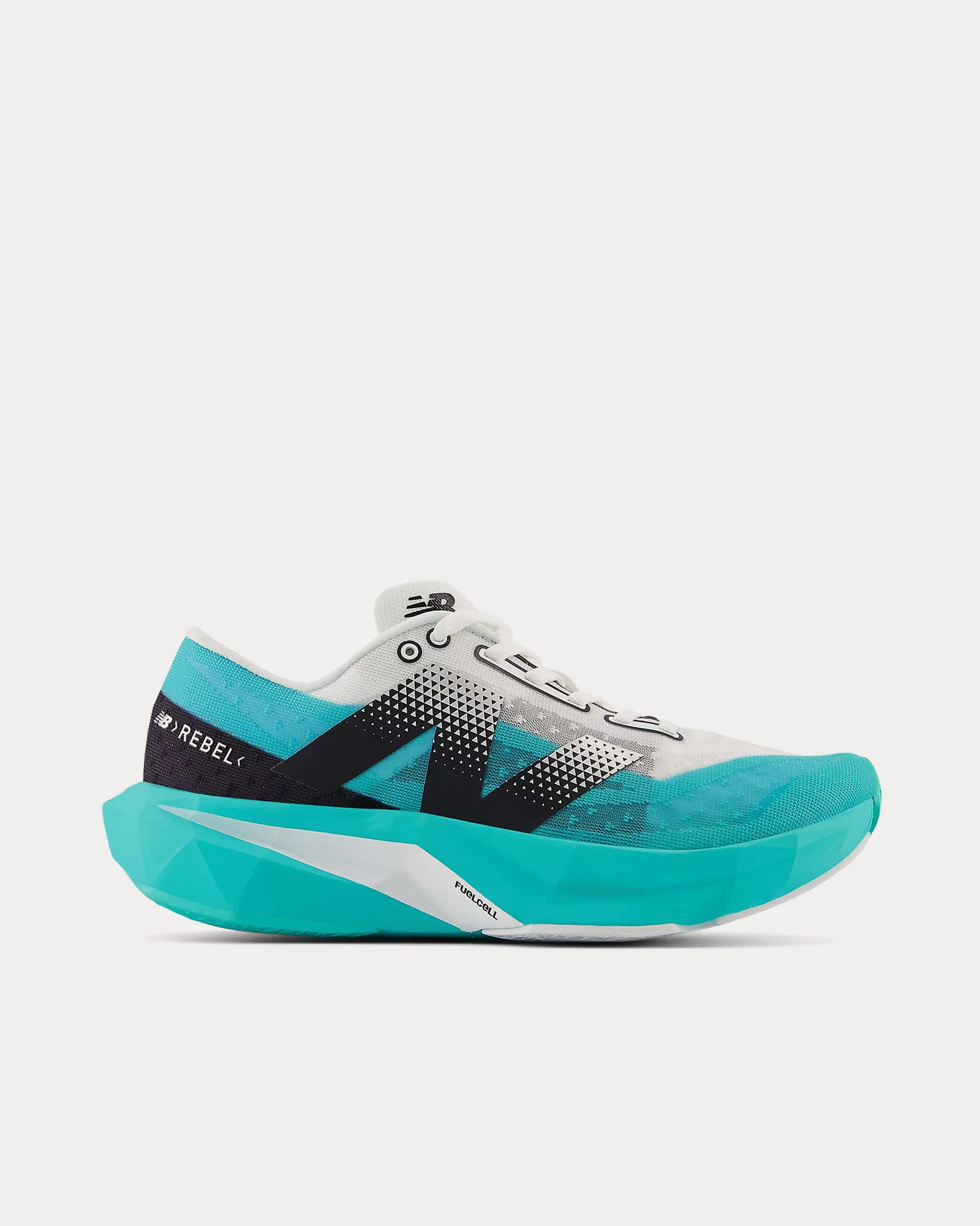 New Balance Women's FuelCell Rebel v4 Cyber Jade / Black