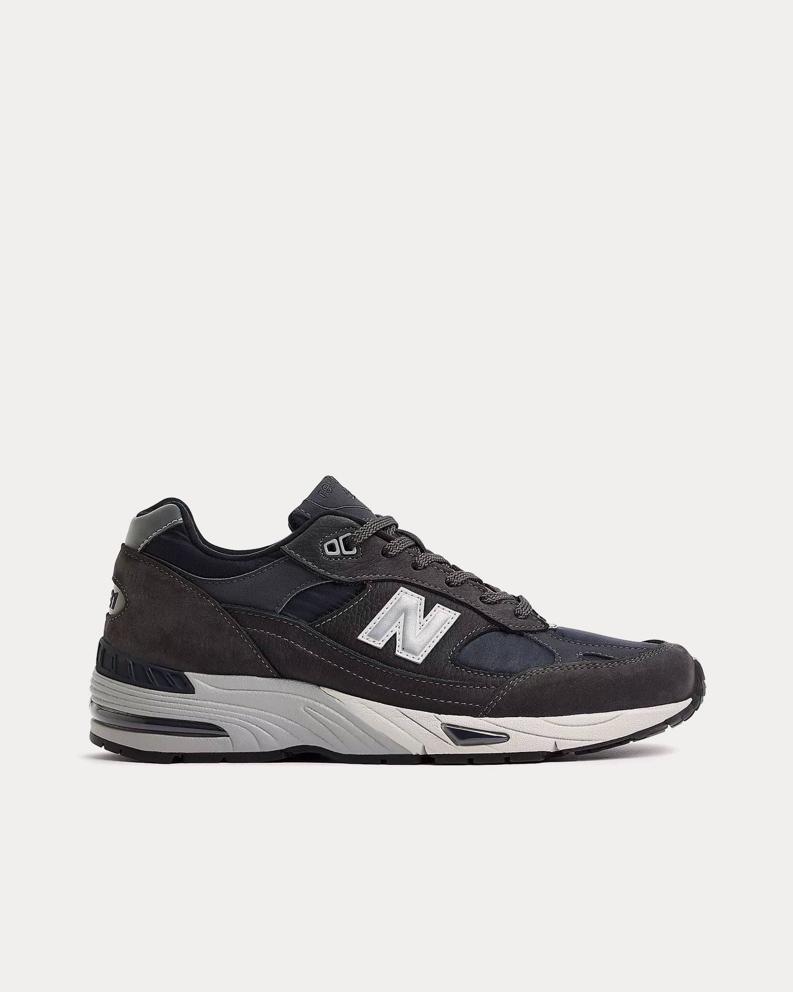 スニーカー New Balance 991v1 Made in UK Magnet Vulcan Smoked Pearl New Balance Men's MADE in UK 991v1 Magnet / Vulcan / Smoked