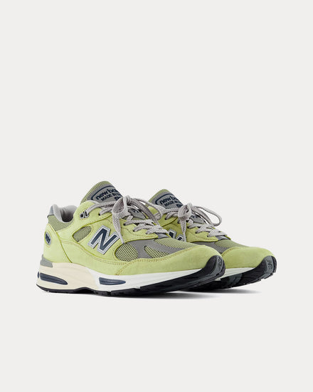 New Balance MADE in UK 991v2 'Summer Brights' Green Banana / Moss / Moon Mist Low Top Sneakers - 3