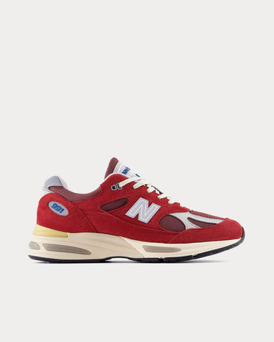 New Balance MADE in UK 991v2 Vintage Sports Karanda Red / Cordovan / Harbor Mist Low Top Sneakers