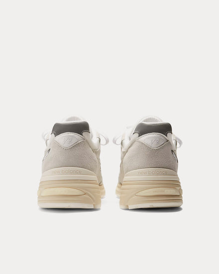 New Balance MADE in UK 991v2 Wind Chime / White / Frozen Dew Low Top Sneakers - 4