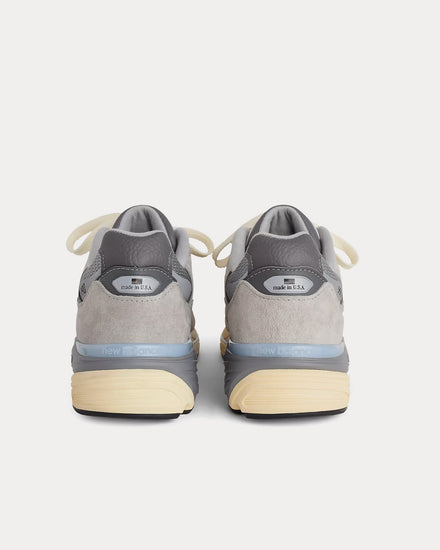 New Balance Made in USA 990v7 Kool Gray / Calcium / Light Arctic Gray Low Top Sneakers - 4