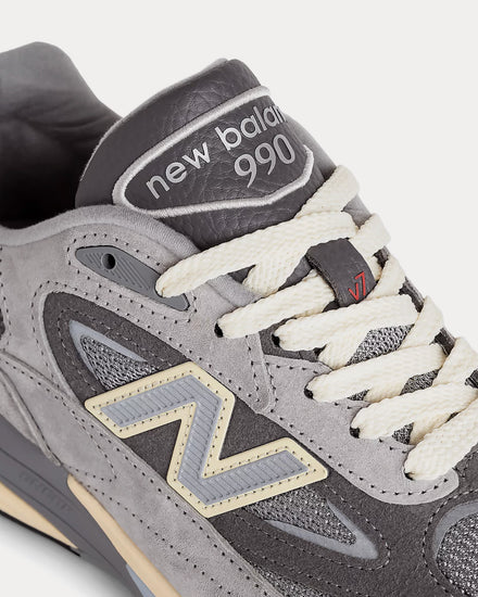 New Balance Made in USA 990v7 Kool Gray / Calcium / Light Arctic Gray Low Top Sneakers - 6