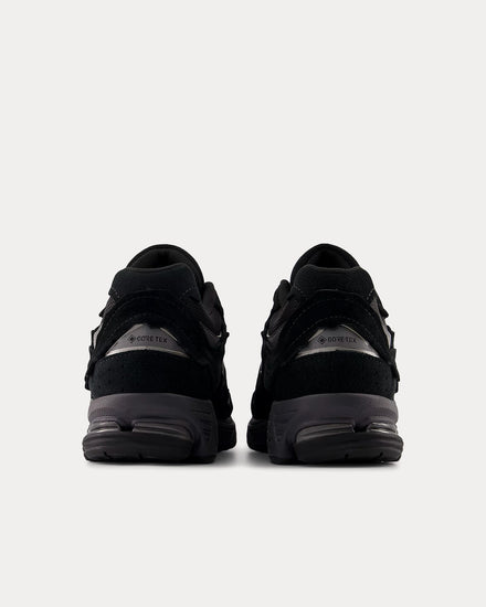 New Balance 2002r Gore-Tex Black / Magnet Low Top Sneakers - 4