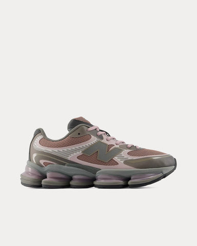 New Balance Abzorb 2000 Ice Wine / Earth Shadow Low Top Sneakers