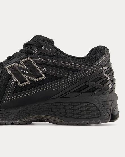 New Balance 1906r Black / Silver Metallic Low Top Sneakers - 4