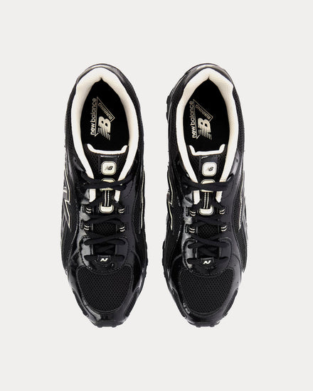 New Balance 204L Black / Timberwolf Low Top Sneakers - 2