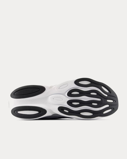 New Balance Ellipse V1 Black / White / Faded Black Running Shoes - 5