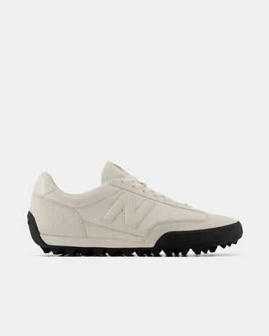 New Balance Gator Run Linen / Sea Salt Low Top Sneakers
