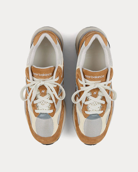 New Balance Made in USA 992 Sweet Caramel / Calcium Low Top Sneakers - 2