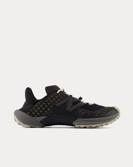 New Balance MT10 Black Low Top Sneakers - 1
