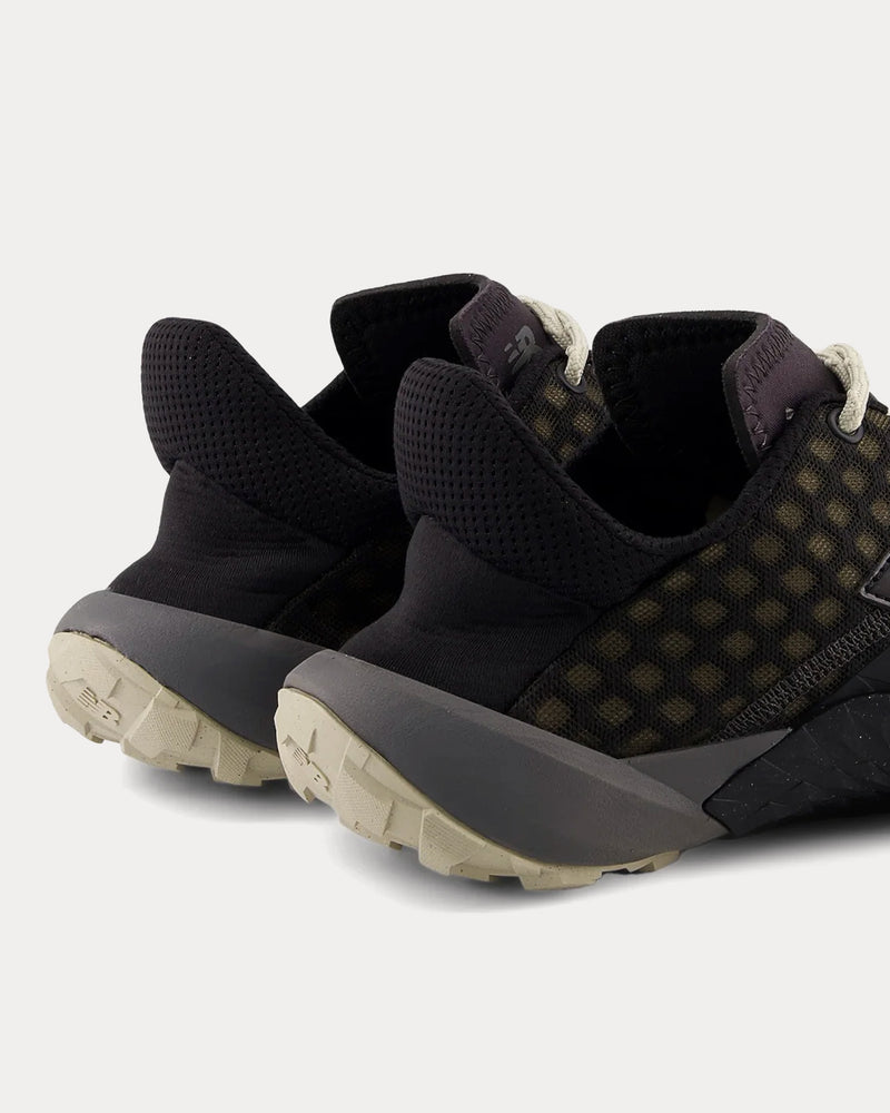 New Balance MT10 Black Low Top Sneakers - 4