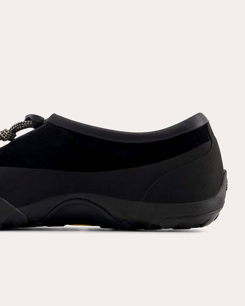 New Balance TDS MT10T Black / Dockside Slip on Sneakers - 5