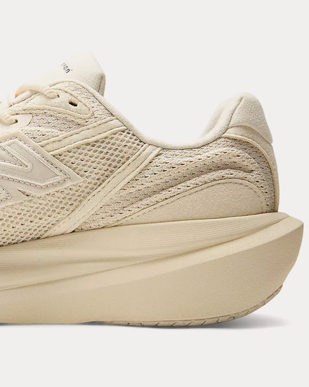 New Balance x District Vision 1080v15 Linen / Black Running Shoes - 5