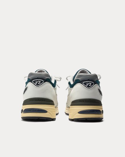 New Balance MADE in UK 991v2 Grey / Balsam / Total Eclipse Low Top Sneakers - 4