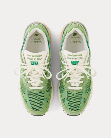 New Balance Unisex Made in USA 993 Chive Sea Salt Low Top Sneakers  Trainers