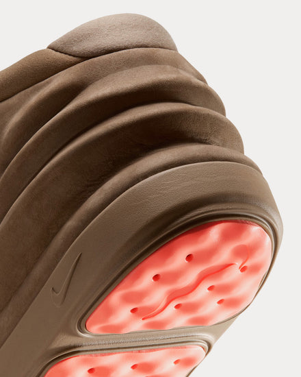 Nike 24.7 Dark Driftwood / Mosswood Brown / Orange Pulse Recovery Boots - 6