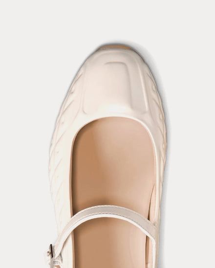 Nike Shox Z Calistra Pale Ivory / Pale Ivory / Oatmeal Slip On Sneakers - 6