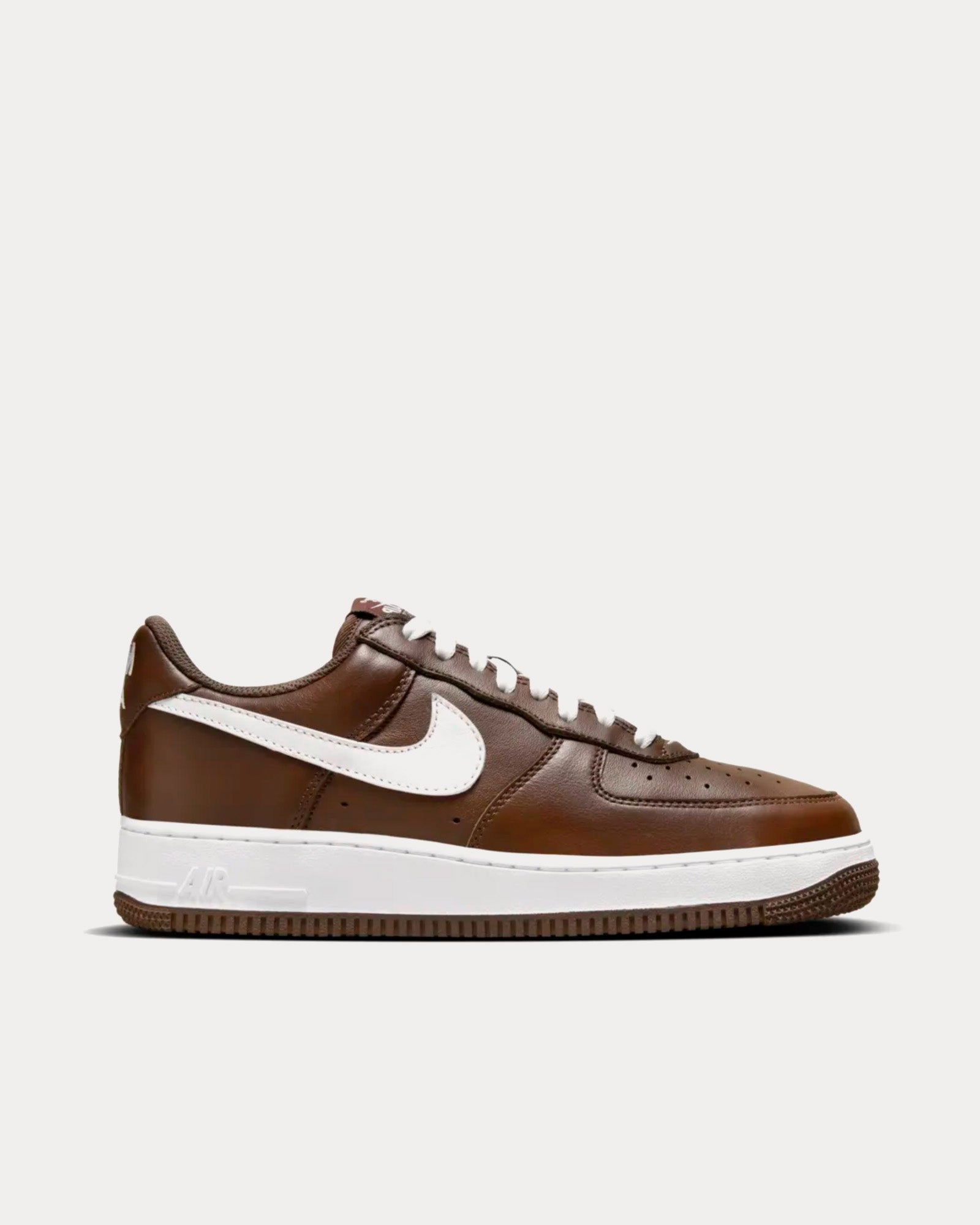 Nike Men's Air Force 1 Low 'Chocolate' Low Top Sneakers