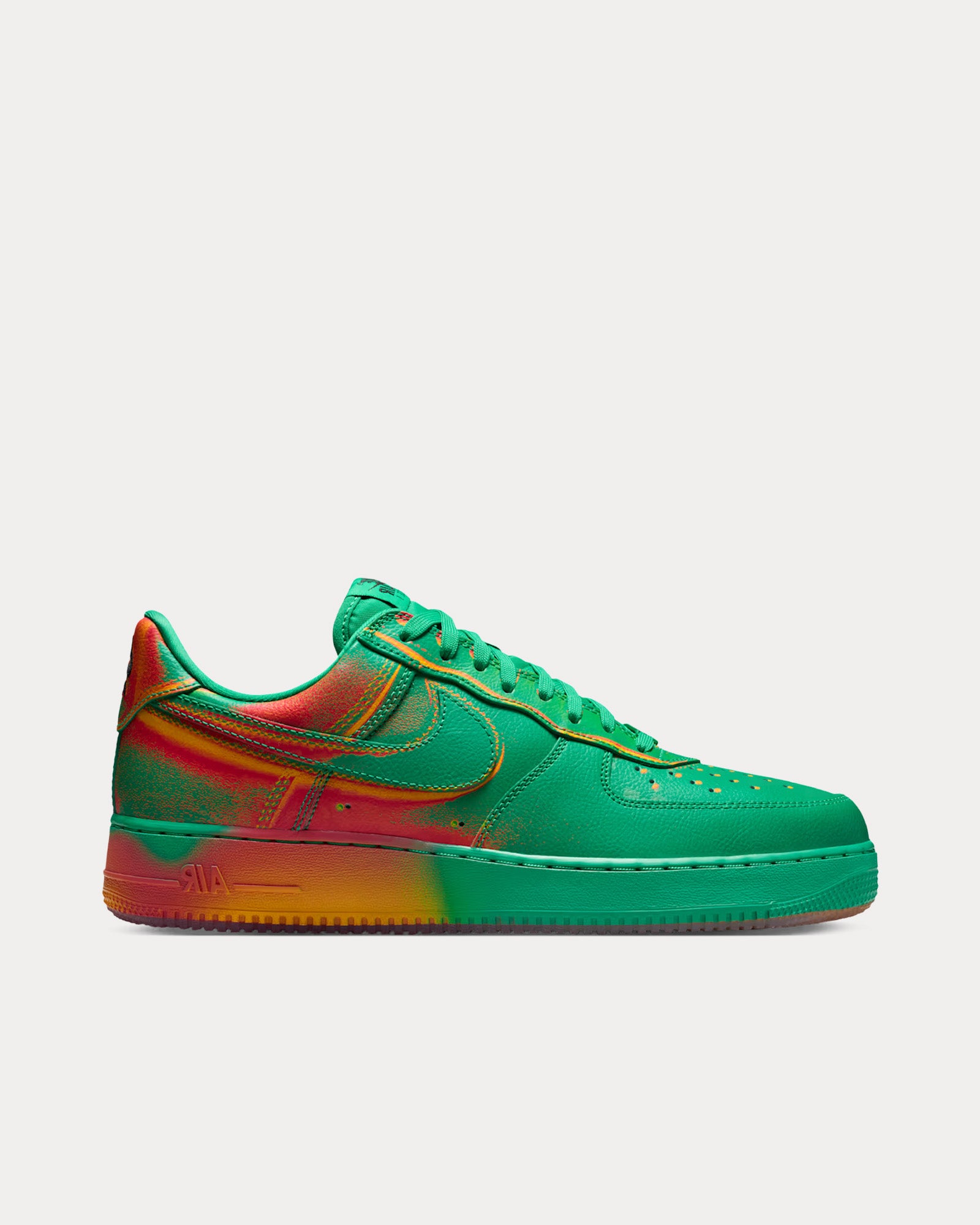 靴 Nike Air Force 1 Low Stadium Green Nike Men's Air Force 1 Low Stadium Green / Laser Orange Low Top