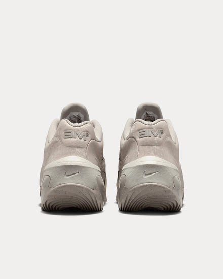 Nike Air Max Muse College Grey / Metallic Silver Low Top Sneakers - 4
