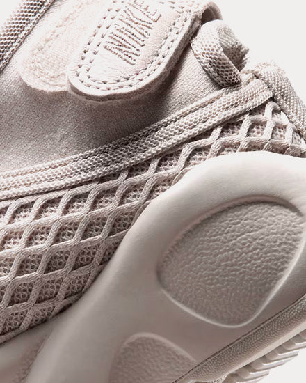 Nike Air Rift Cream II / Light Orewood Brown / Cream II Sandals - 6