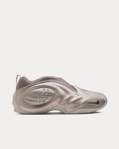 Nike First Sight Shadow Cream II / Enigma Stone Slip On Sneakers