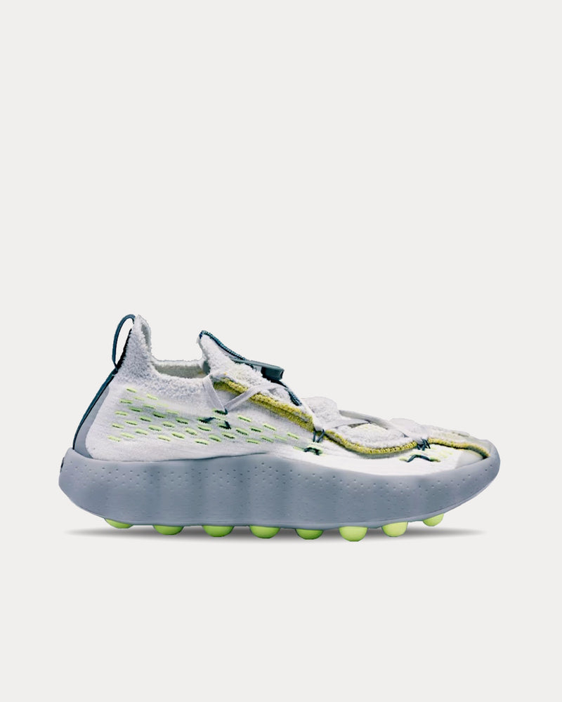 Nike Men's Mind 002 Flyknit Wolf Grey / Pure Platinum Pregame Shoes