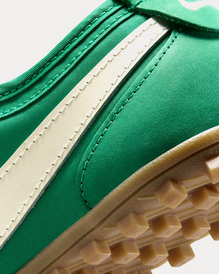 Nike Moon Shoe Malachite / Gum / Light Brown / Soft Pearl Low Top Sneakers - 6