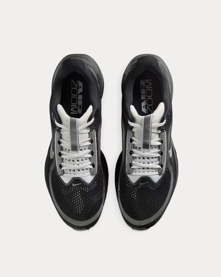Nike Pegasus Premium Black / White Running Shoes - 2