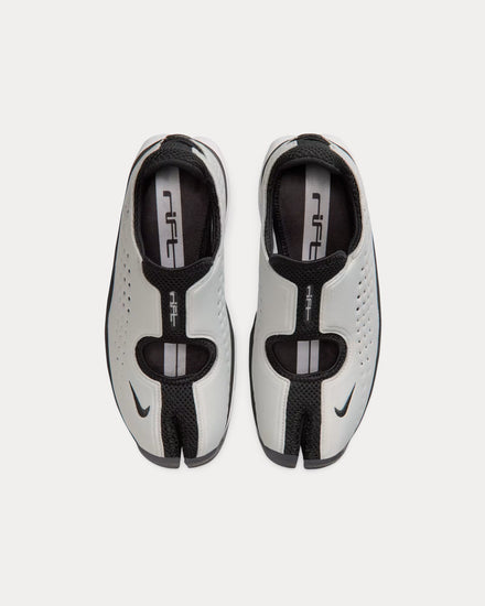 Nike Rift 2 Black / Metallic Silver Sandals - 2