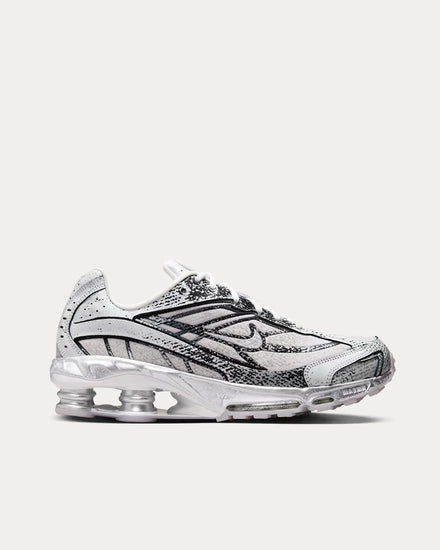 Nike Shox Ride 2 Metallic Platinum Low Top Sneakers - 1