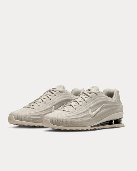 Nike Shox Z Light Bone Low Top Sneakers - 3