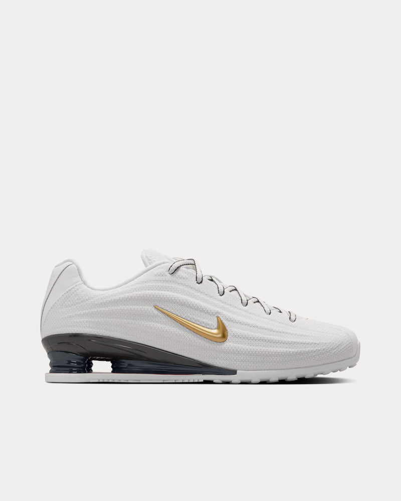 Nike Shox Z White Metallic Low Top Sneakers - 1