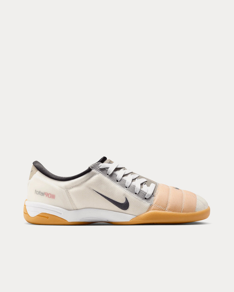 Nike Total 90 III White / Black / Black Low Top Sneakers - 1