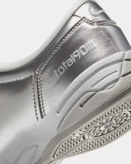 Nike Total 90 Metallic Platinum / Photon Dust Low Top Sneakers - 5