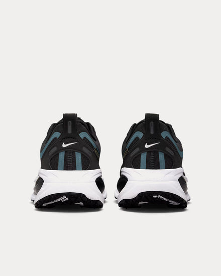 Nike Vomero 18 GORE-TEX Black / Anthracite / White / Metallic Silver Running Shoes - 4