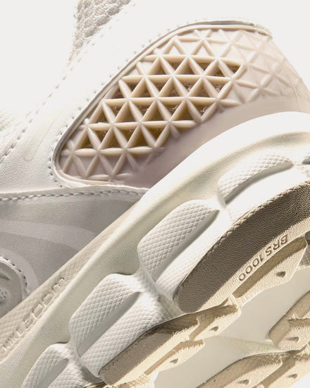 Nike Zoom Vomero 5 Phantom / Cream II / Sail / Light Bone Low Top Sneakers - 5
