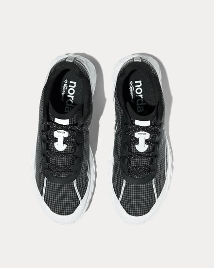 Norda 002 Summit Black Running Shoes - 2