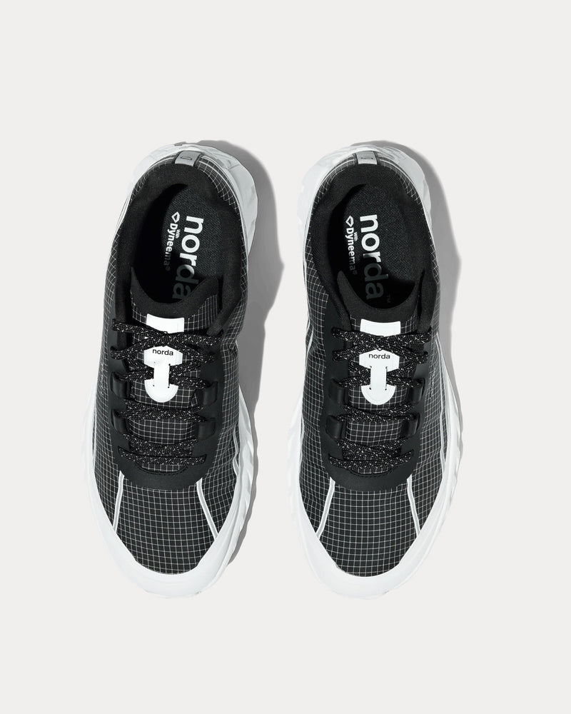 Norda 002 Summit Black Running Shoes - 2