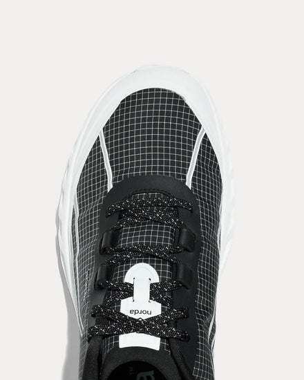 Norda 002 Summit Black Running Shoes - 4