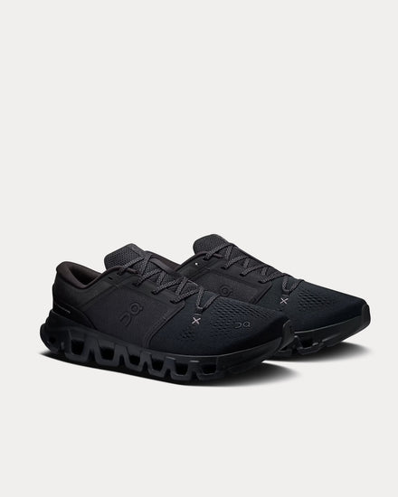 On Running Cloud X 5 Black / Black Low Top Sneakers - 4